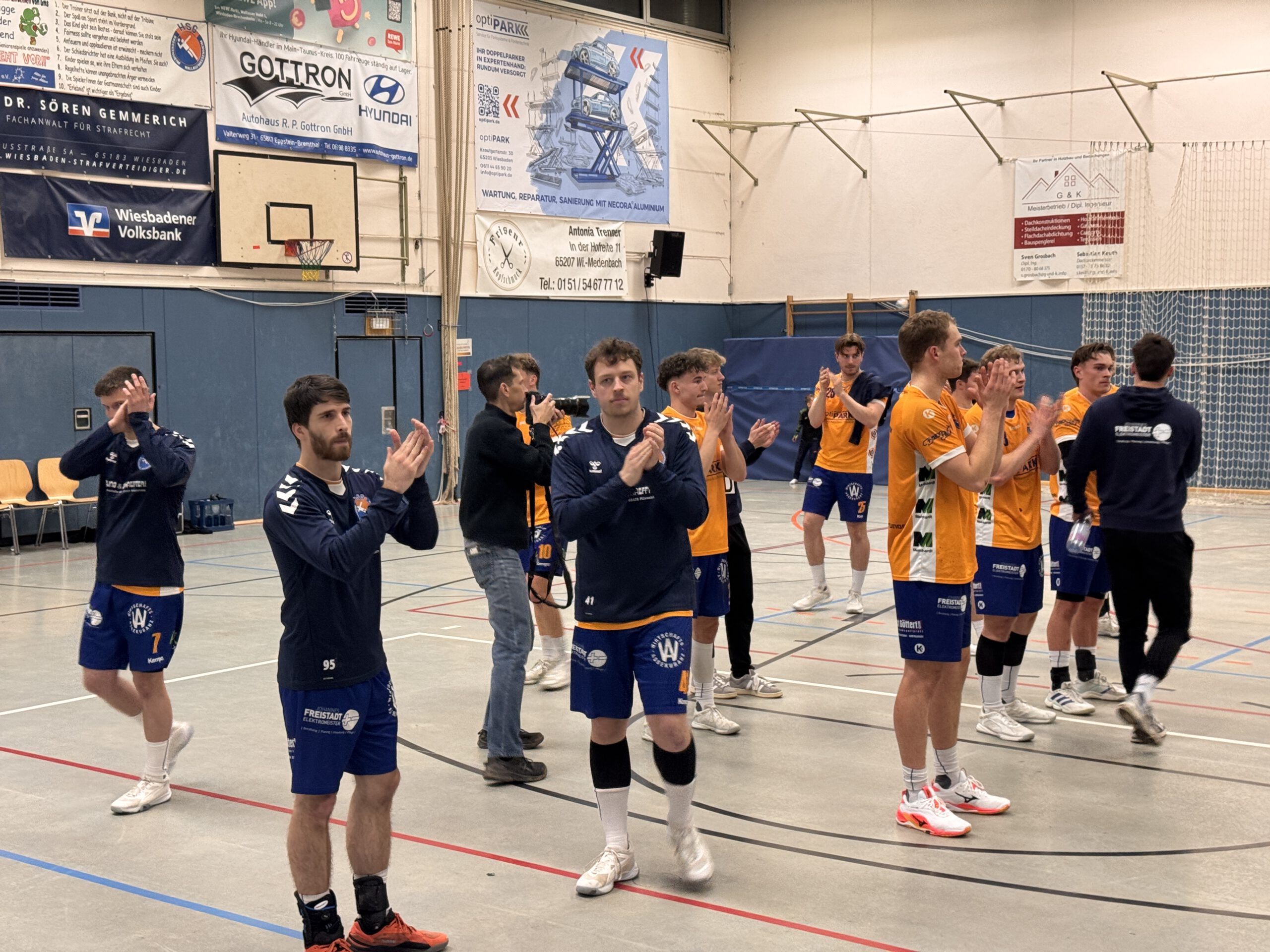 Du betrachtest gerade Regio-Team fordert Spitzenreiter über lange Zeit – starke Leistung bleibt leider unbelohnt!