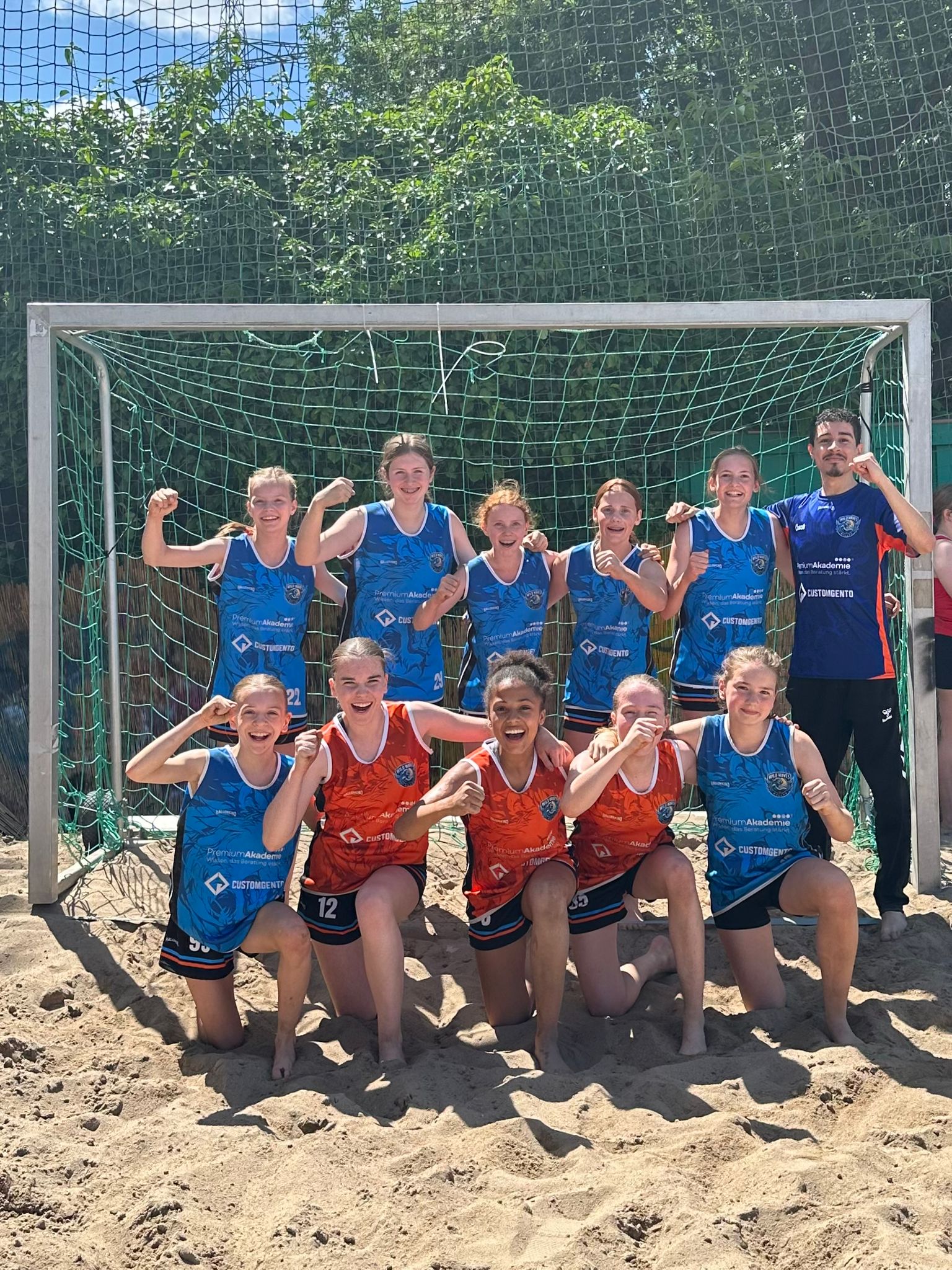 Du betrachtest gerade Ein ereignisreiches Beachhandball-Wochenende für die weibliche U14!