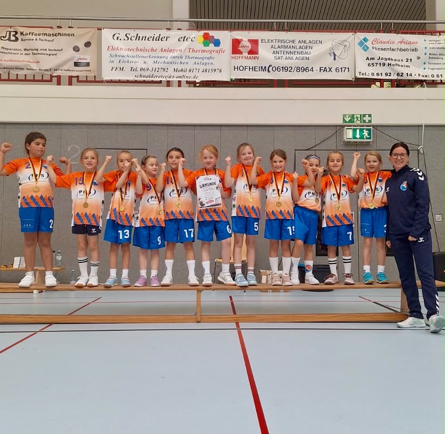 Du betrachtest gerade 🧡💙🤾‍♂️Weibliche F-Jugend erfolgreich in Langenhain!